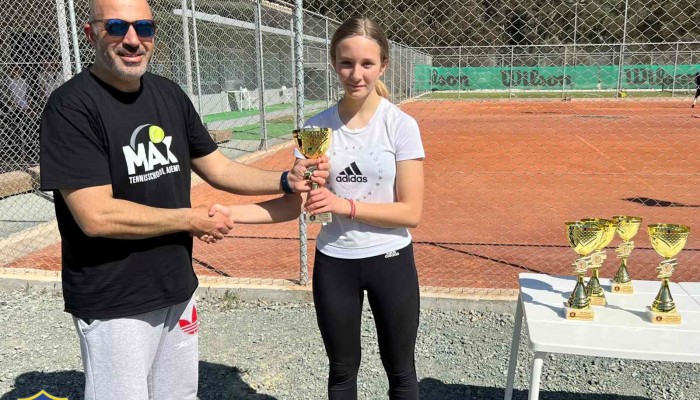 Marina Chara Zacharopoulou - 2nd Place - Junior Girls